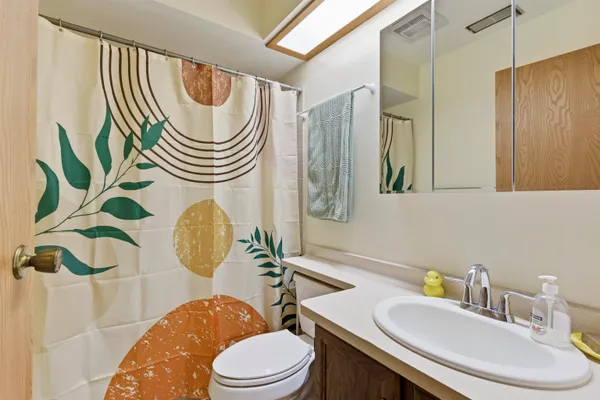 $189,900 | 2336 Wisconsin Street, Oshkosh, WI 54901