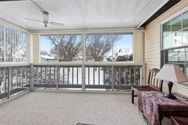 $189,900 | 2336 Wisconsin Street, Oshkosh, WI 54901