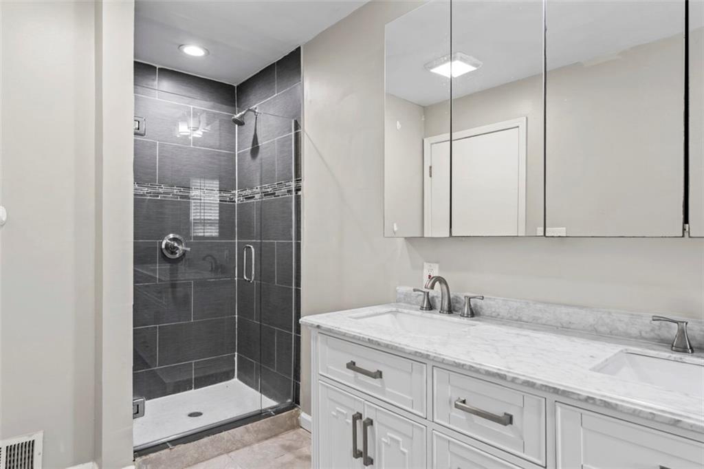 3917 Wedgefield Circle Decatur, GA 30035 - Photo 23 of 25