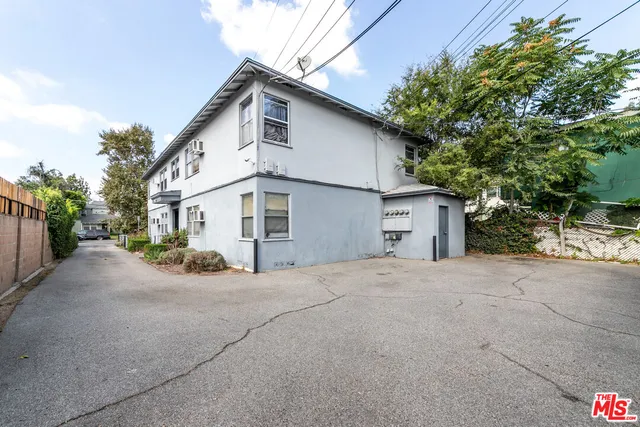 $1,550,000 | 5444 Colfax Avenue, Valley Village, CA 91601