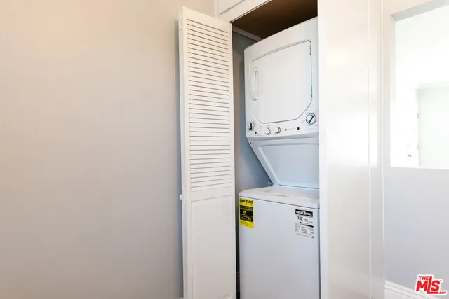 $1,550,000 | 5444 Colfax Avenue, Valley Village, CA 91601