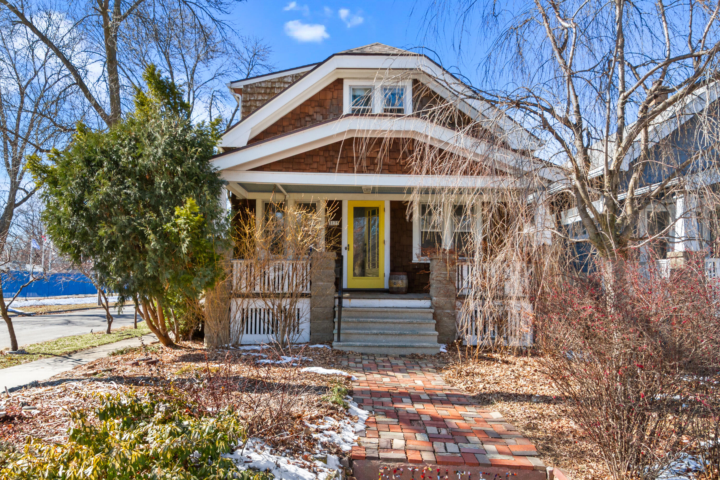 3175 South California Street Milwaukee, WI 53207 - Photo 1 of 1 10__ 3175 S California St