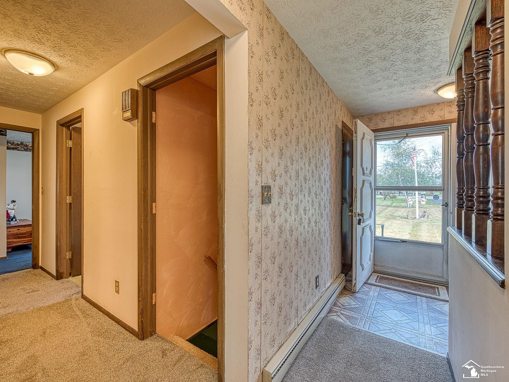 3563 Blue Bush Road Monroe, MI 48162 - Photo 6 of 53 50156006-ebdcb6db-9b61-4949-8cb1-9122644ab617.JPG