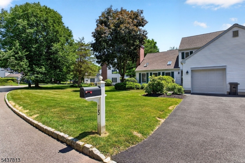 15 Hampton Court Bernards, NJ 07920 - Photo 33 of 45