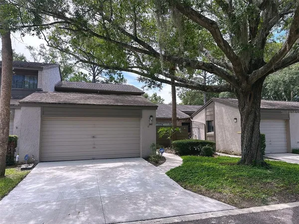 $299,900 | 141 Carolwood Boulevard, Fern Park, FL 32730