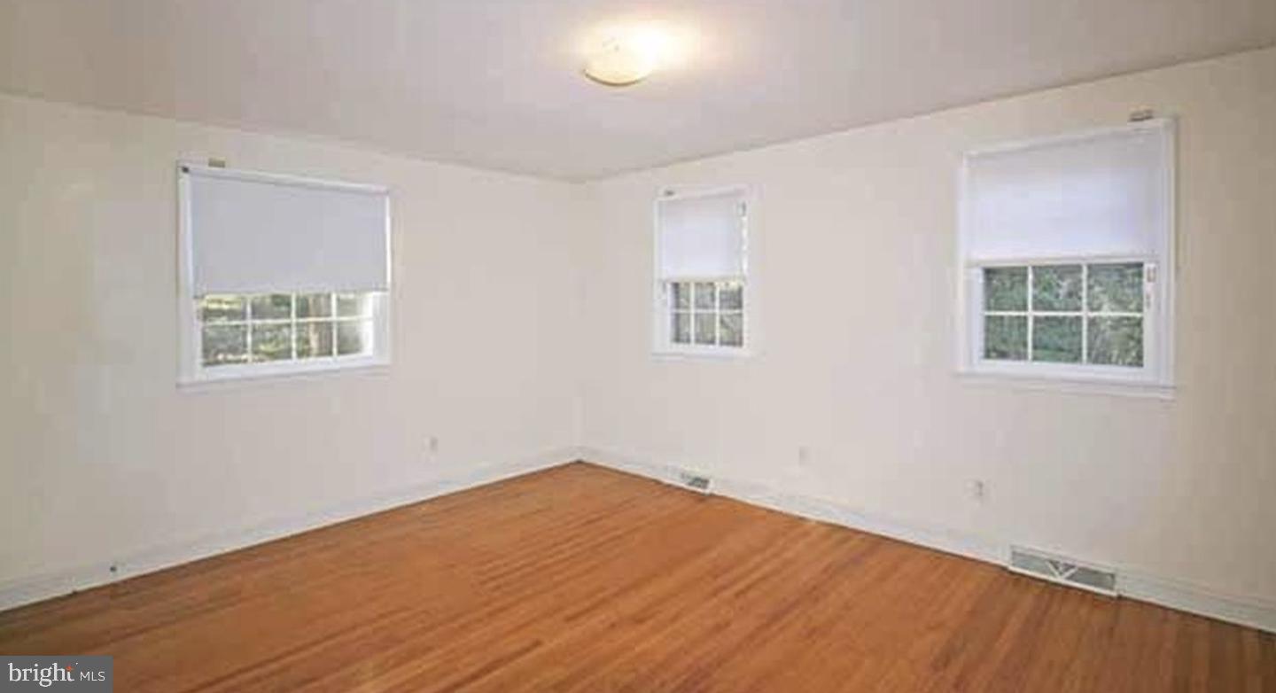 1121 Club House Road Gladwyne, PA 19035 - Photo 10 of 12