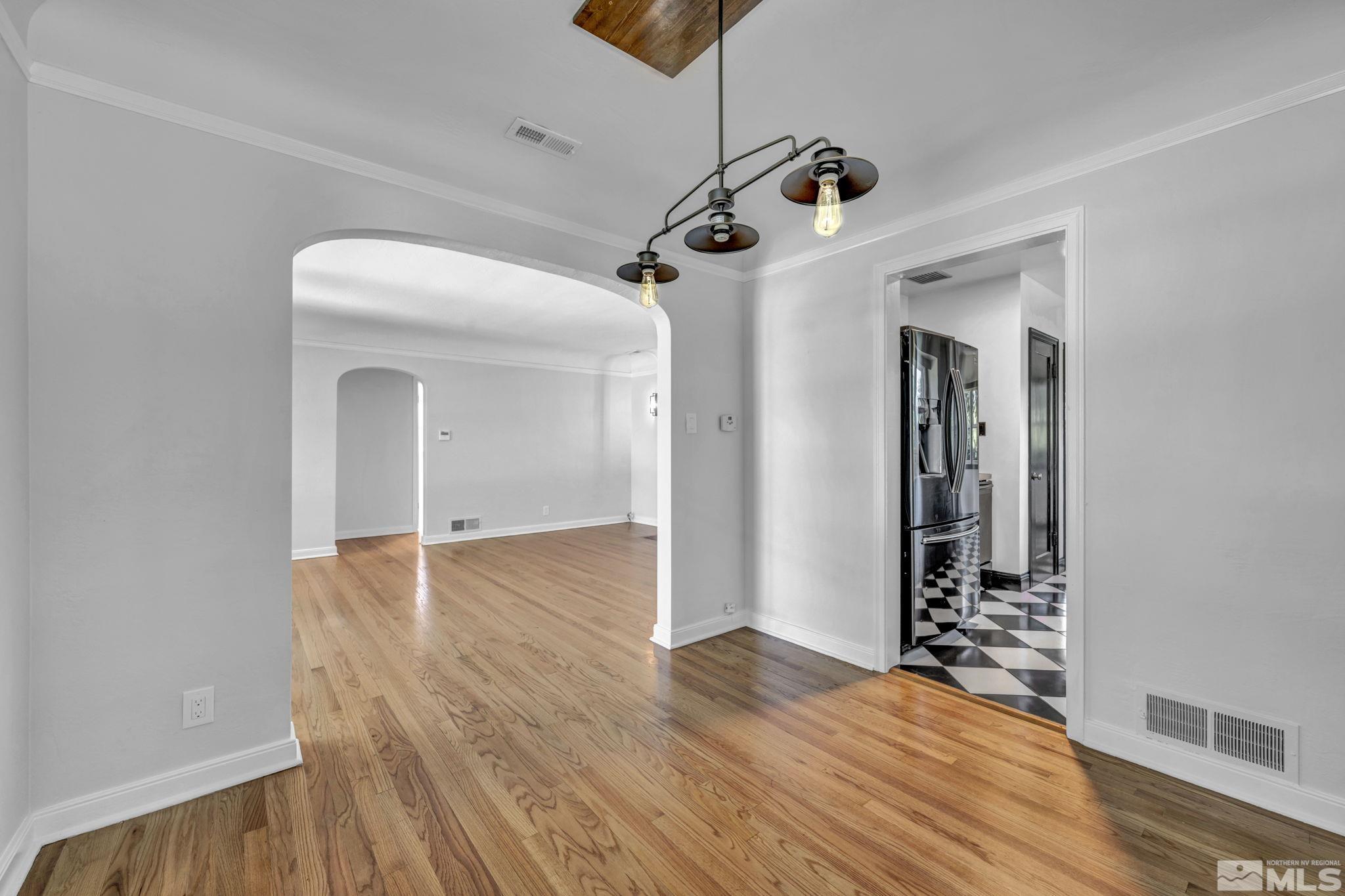 438 Thoma Street Reno, NV 89502 - Photo 10 of 40 Photo 10