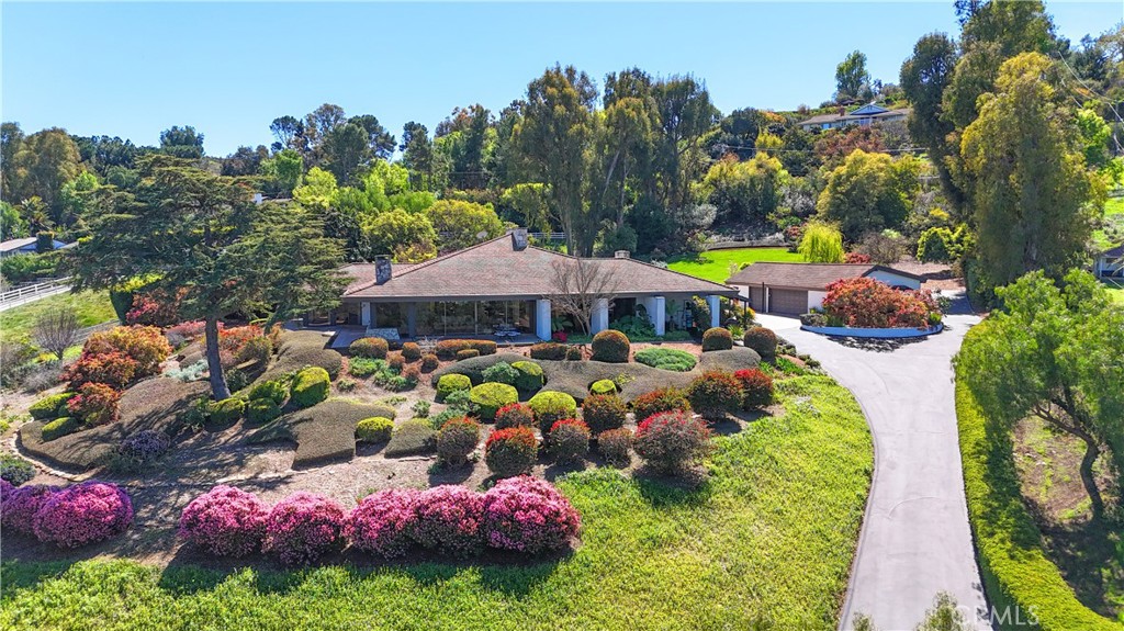 57 Saddleback Road Rolling Hills, CA 90274 - Photo 32 of 38
