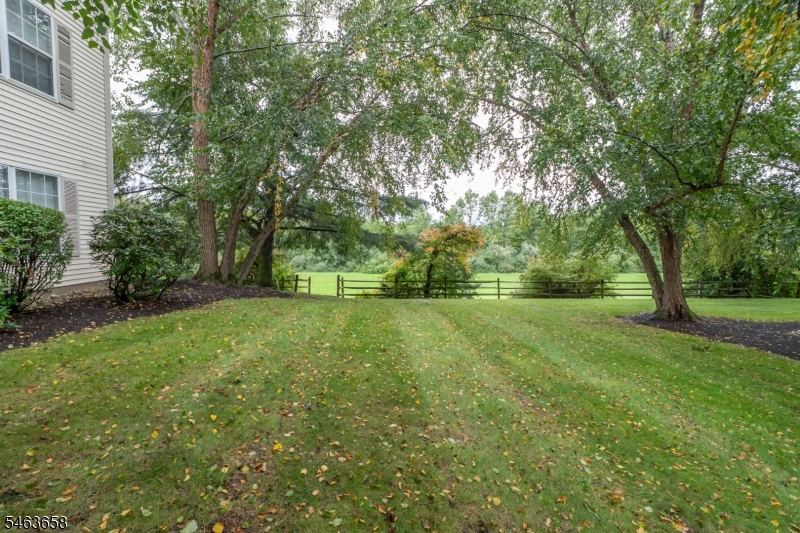172 Potomac Drive, Unit 172 Bernards, NJ 07920 - Photo 35 of 39 Gallery Image 35