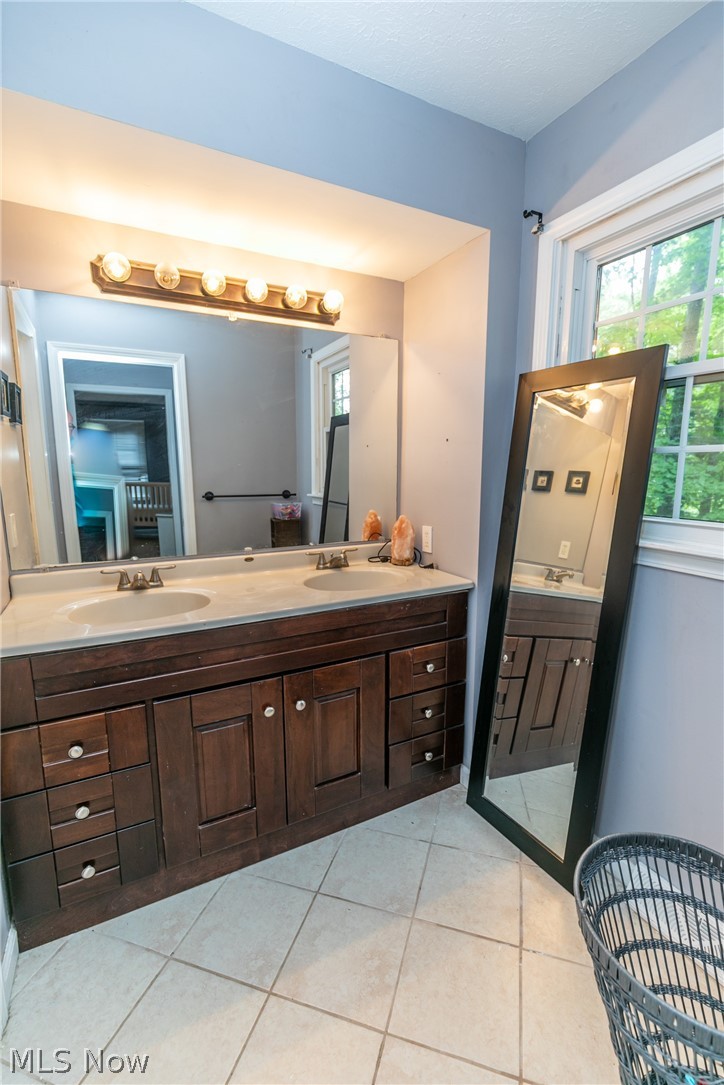 7181 Huntington Road Hudson, OH 44236 - Photo 24 of 34