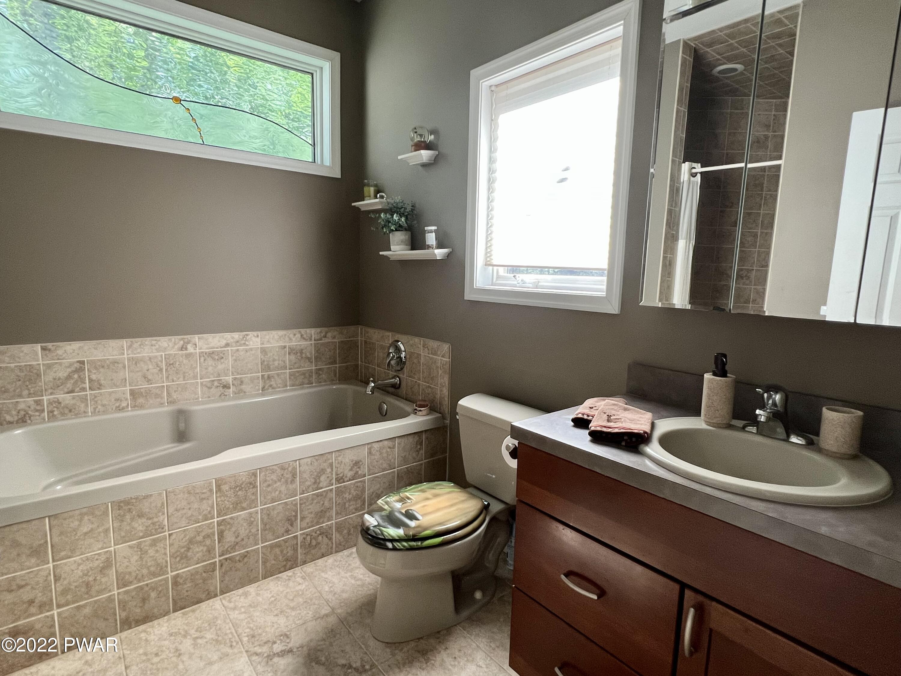 109 Timber Ridge Drive Shohola, PA 18458 - Photo 18 of 50 Beautifully Appointed Bathroom