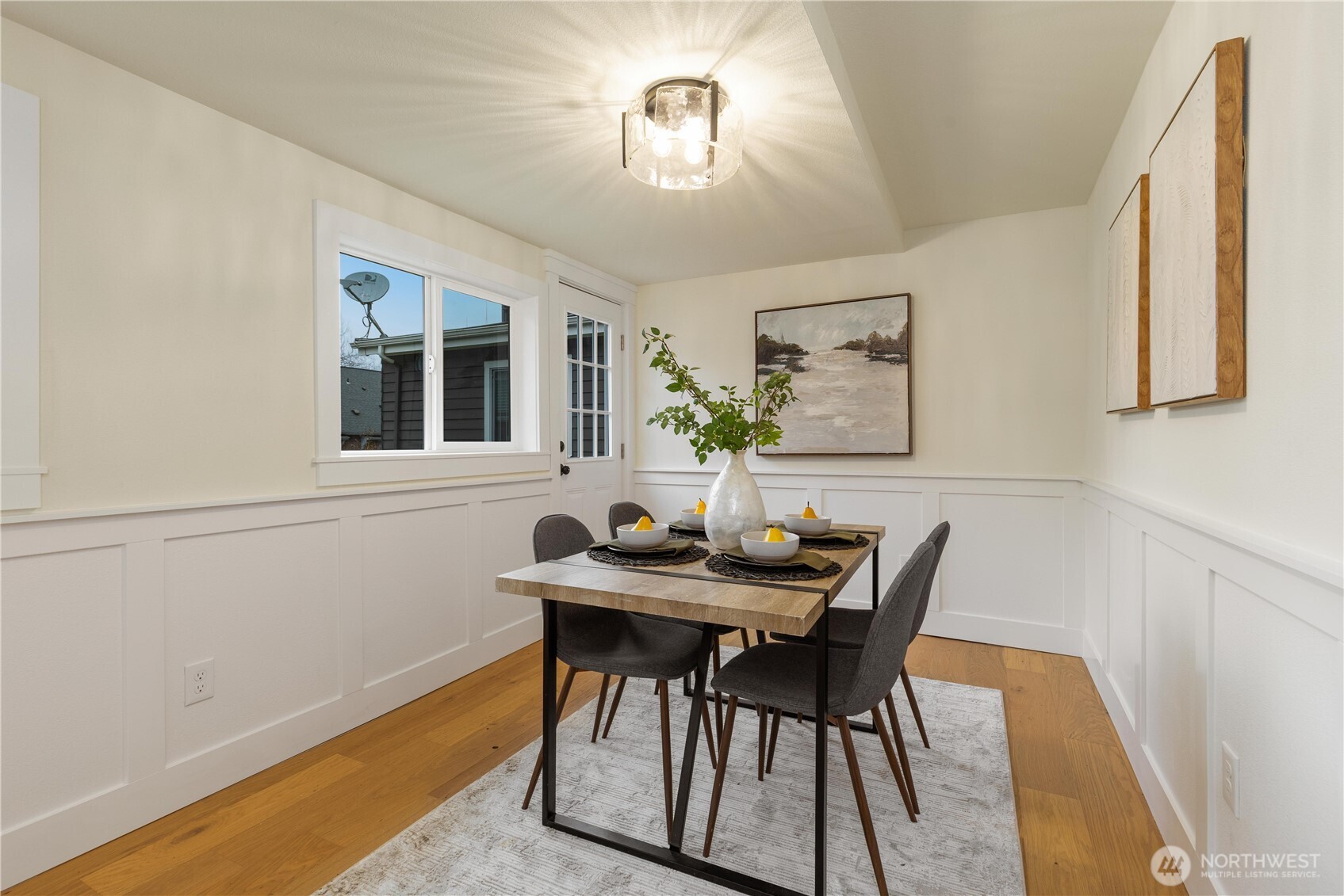 715 27th Avenue Seattle, WA 98122 - Photo 14 of 32