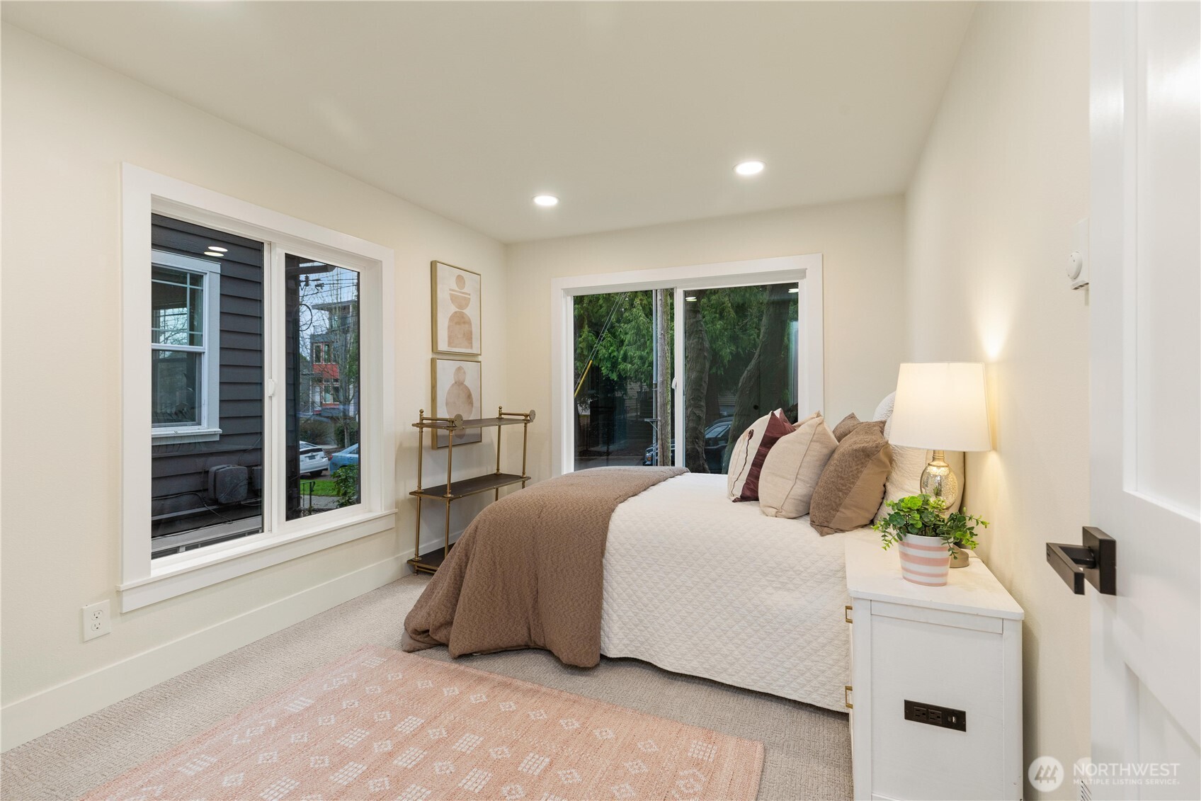 715 27th Avenue Seattle, WA 98122 - Photo 19 of 32