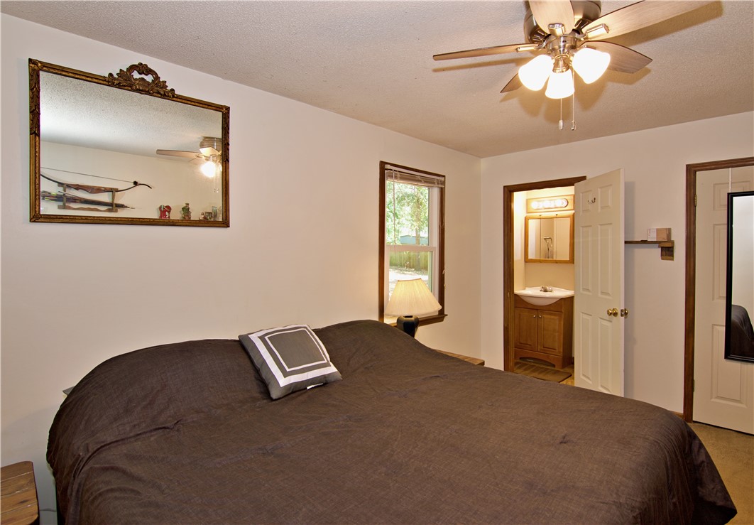 906 North Major Road Belton, SC 29627 - Photo 17 of 34