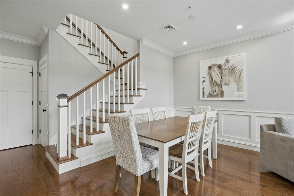 14 Abbey Road, Unit 14 Sherborn, MA 01770 - Photo 7 of 38 Gallery Image 7