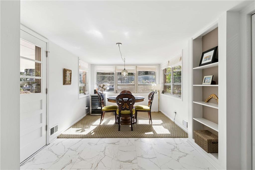 2478 Woodacres Road Northeast Atlanta, GA 30345 - Photo 17 of 31