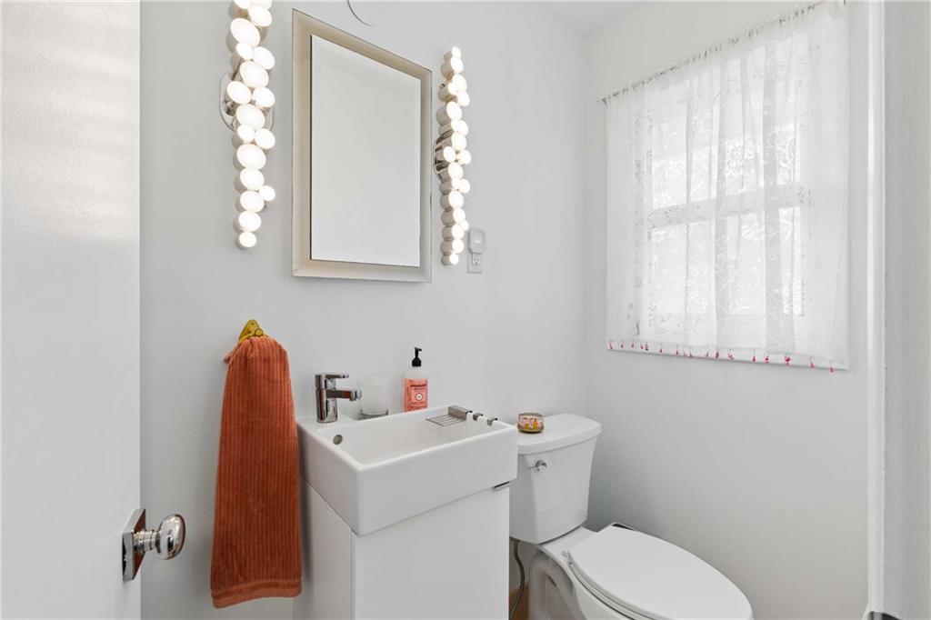 2478 Woodacres Road Northeast Atlanta, GA 30345 - Photo 23 of 31
