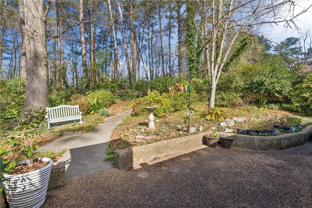 2478 Woodacres Road Northeast Atlanta, GA 30345 - Photo 25 of 31