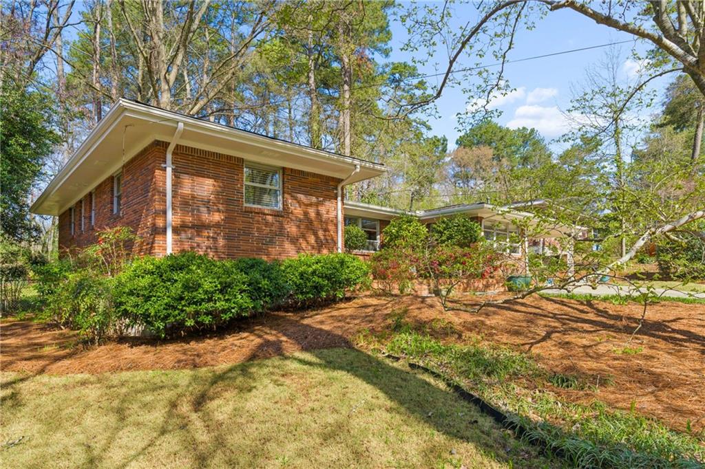 2478 Woodacres Road Northeast Atlanta, GA 30345 - Photo 31 of 31