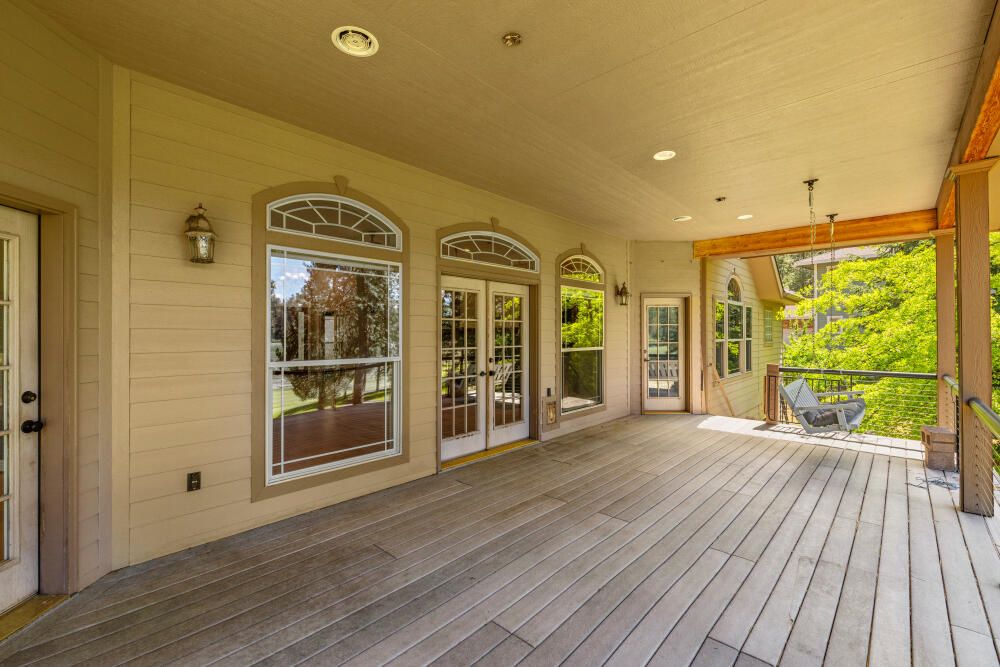 11756 Merganser Road Klamath Falls, OR 97601 - Photo 19 of 73 11756MerganserRd-Updates-72