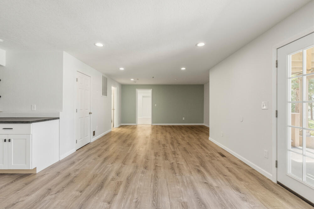 11756 Merganser Road Klamath Falls, OR 97601 - Photo 53 of 73 a view of empty room with wooden floor and fan