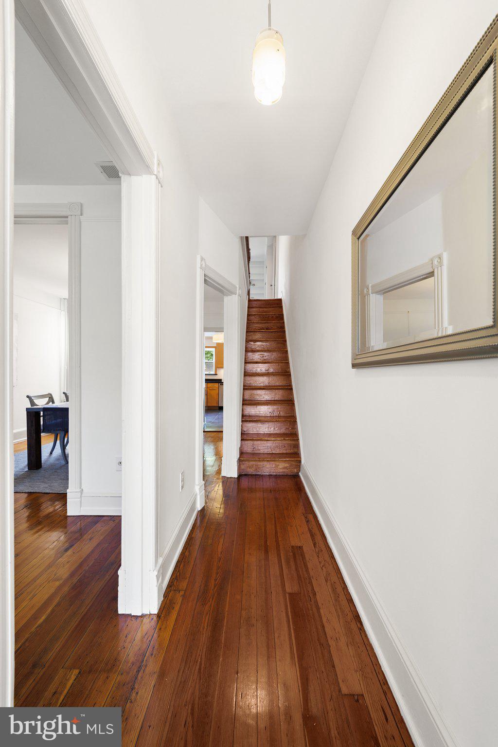 1415 E Street Southeast Washington, DC 20003 - Photo 16 of 32 Entry