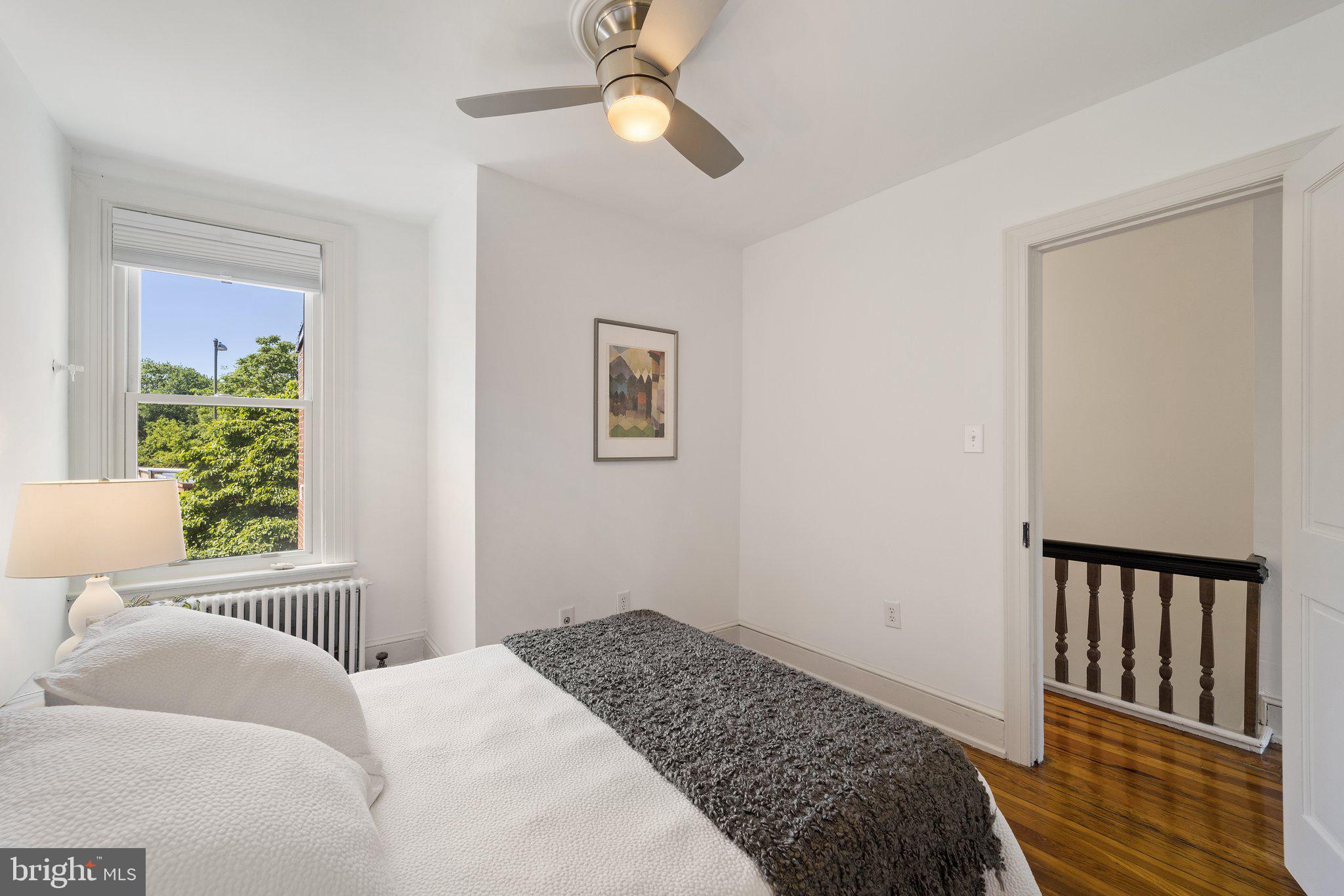 1415 E Street Southeast Washington, DC 20003 - Photo 21 of 32 Middle bedroom