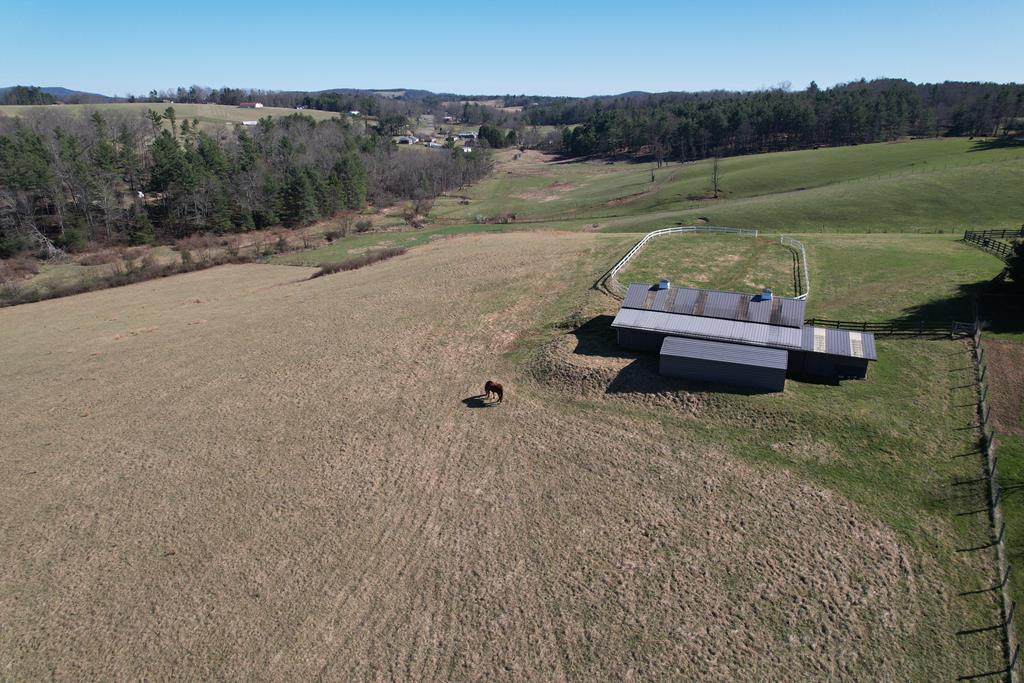 1279 Fishers Gap Road Galax, VA 24333 - Photo 11 of 70 Gallery Image 11