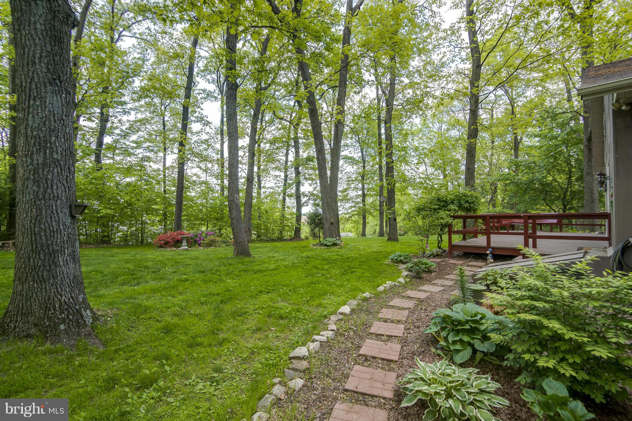 4132 Rinehart Road Westminster, MD 21158 - Photo 22 of 27 Exterior (Rear)