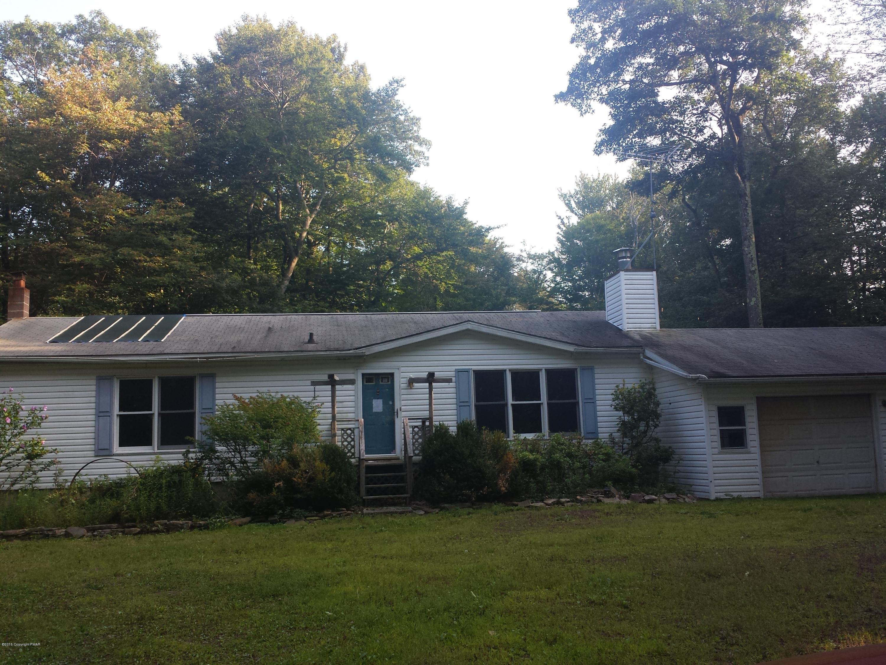 2 Pocono Heights Road Tobyhanna, PA 18466 - Photo 1 of 9 Front