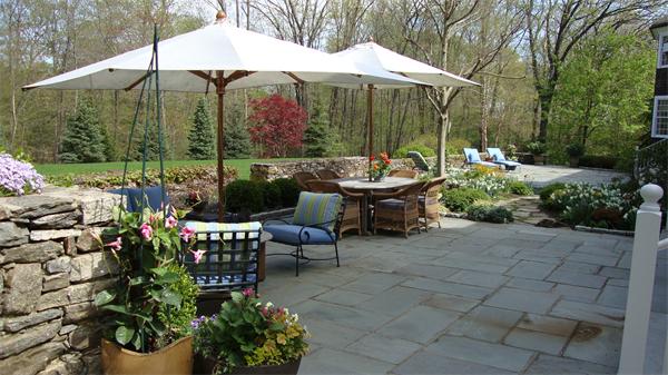 22 Pelham Road Weston, MA 02493 - Photo 19 of 25 Gallery Image 19