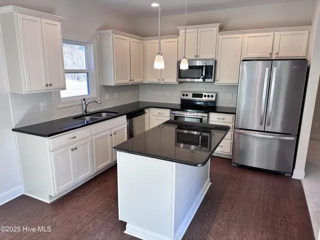 $2,300 | 413 Belhaven Court, Holly Ridge, NC 28445