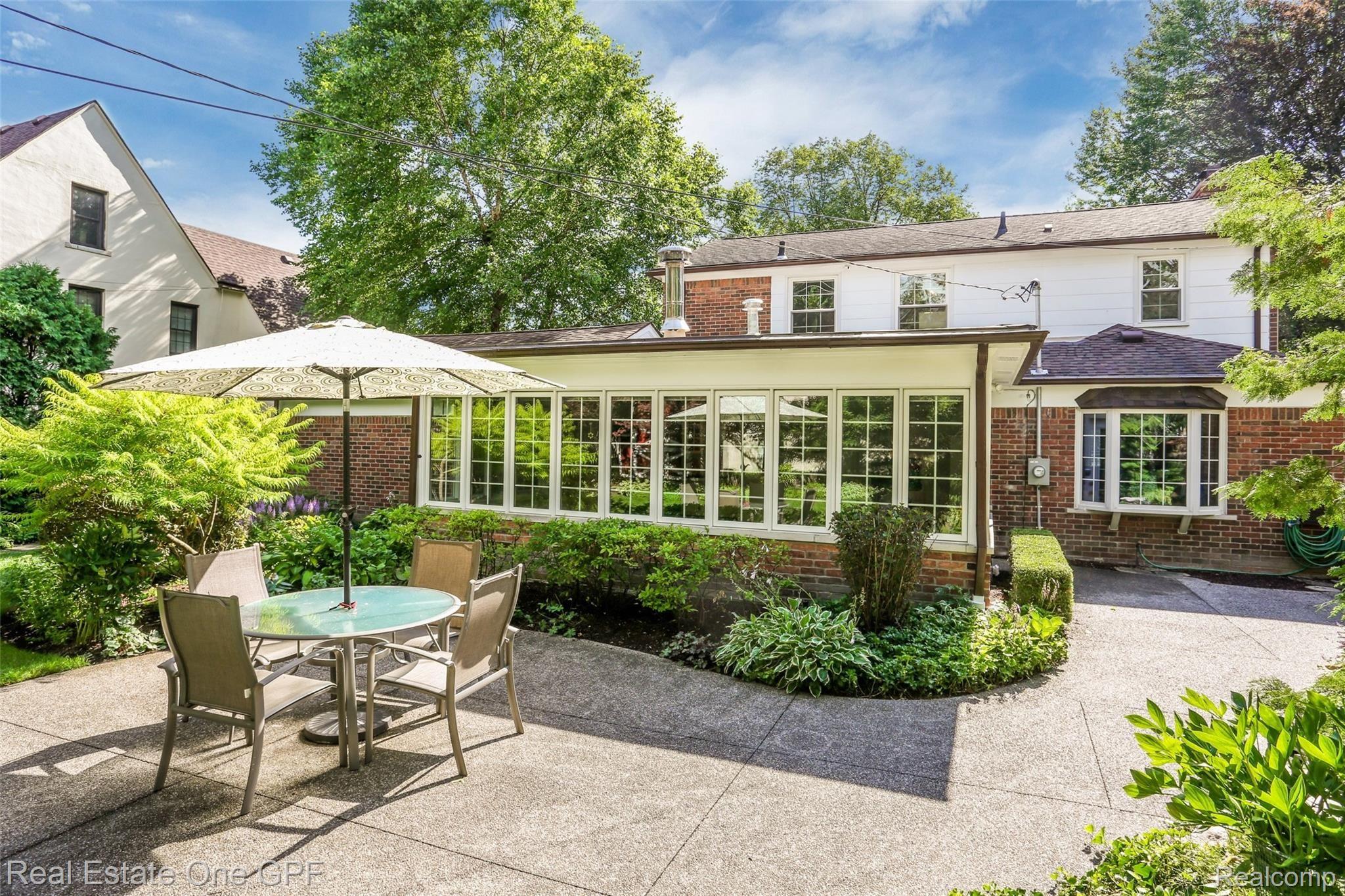 376 Washington Road Grosse Pointe, MI 48230 - Photo 26 of 33 376+Washington+Rd+Grosse+Pointe-39-original.jpg