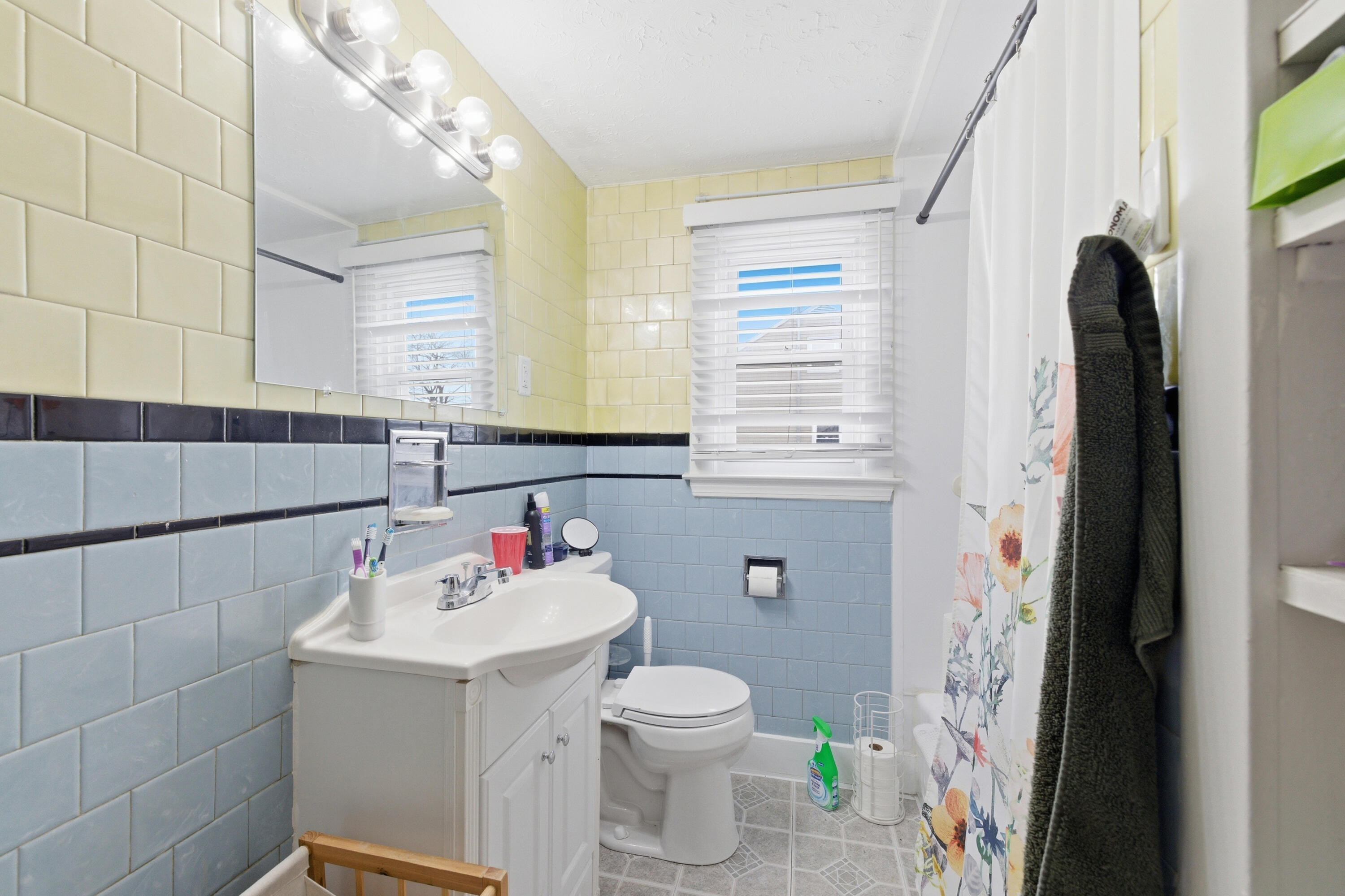 148 Prospect Street Biddeford, ME 04005 - Photo 12 of 23 3G0A8494