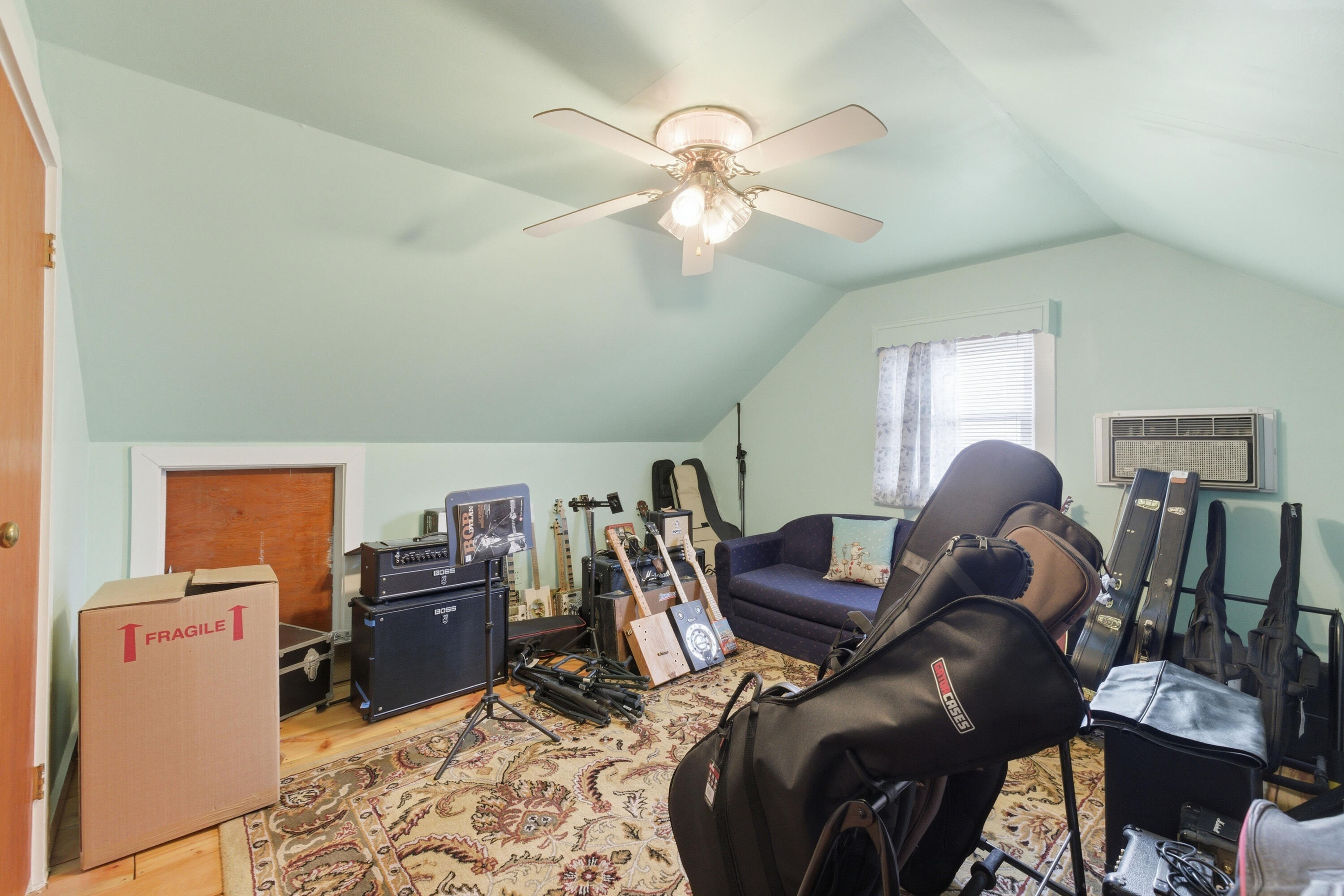 148 Prospect Street Biddeford, ME 04005 - Photo 19 of 23 3G0A8542