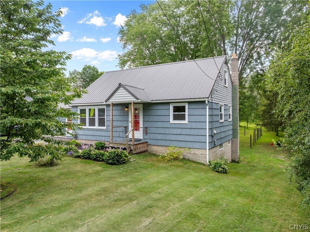 2068 County Rte 12 Central Square, NY 13036 - Photo 4 of 30 Gallery Image 4