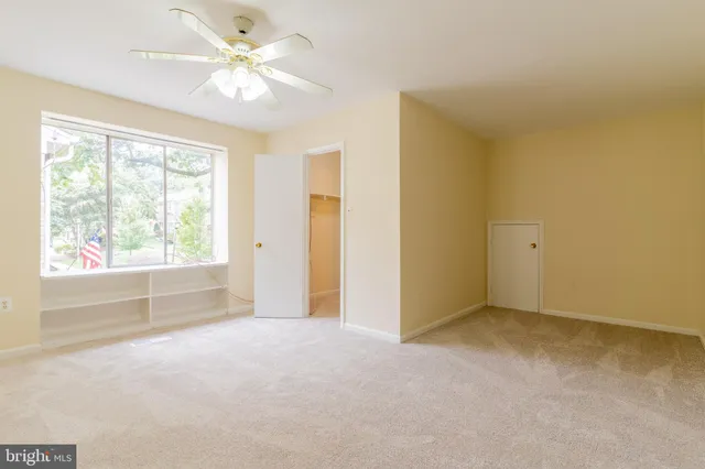 $2,800 | 3840 Persimmon Circle, Fairfax, VA 22031