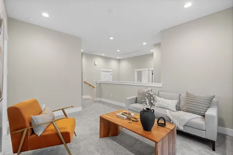 $319,900 | 5815 Highland Sun Lane, Houston, TX 77091