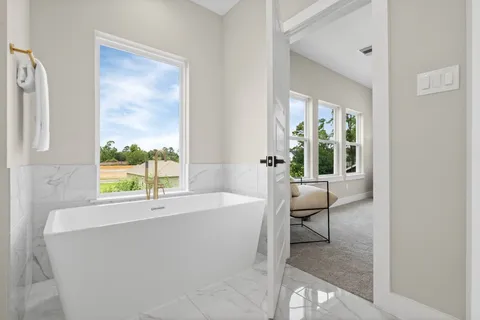 $319,900 | 5815 Highland Sun Lane, Houston, TX 77091