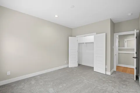 $319,900 | 5815 Highland Sun Lane, Houston, TX 77091