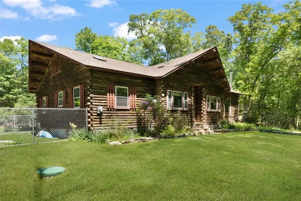 $525,000 | 311 Matteson Road, Scituate, RI 02831