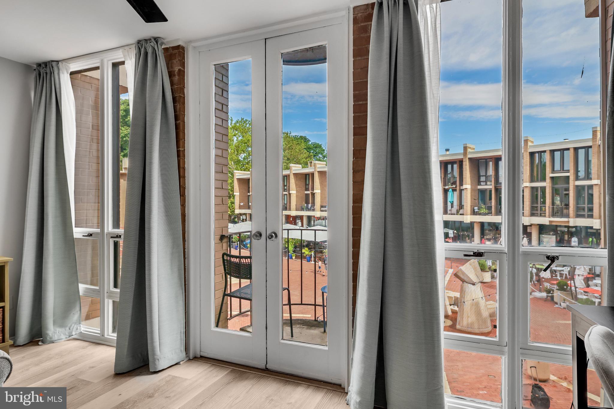 1648 Chimney House Road, Unit 1648 Reston, VA 20190 - Photo 29 of 42 Gallery Image 29