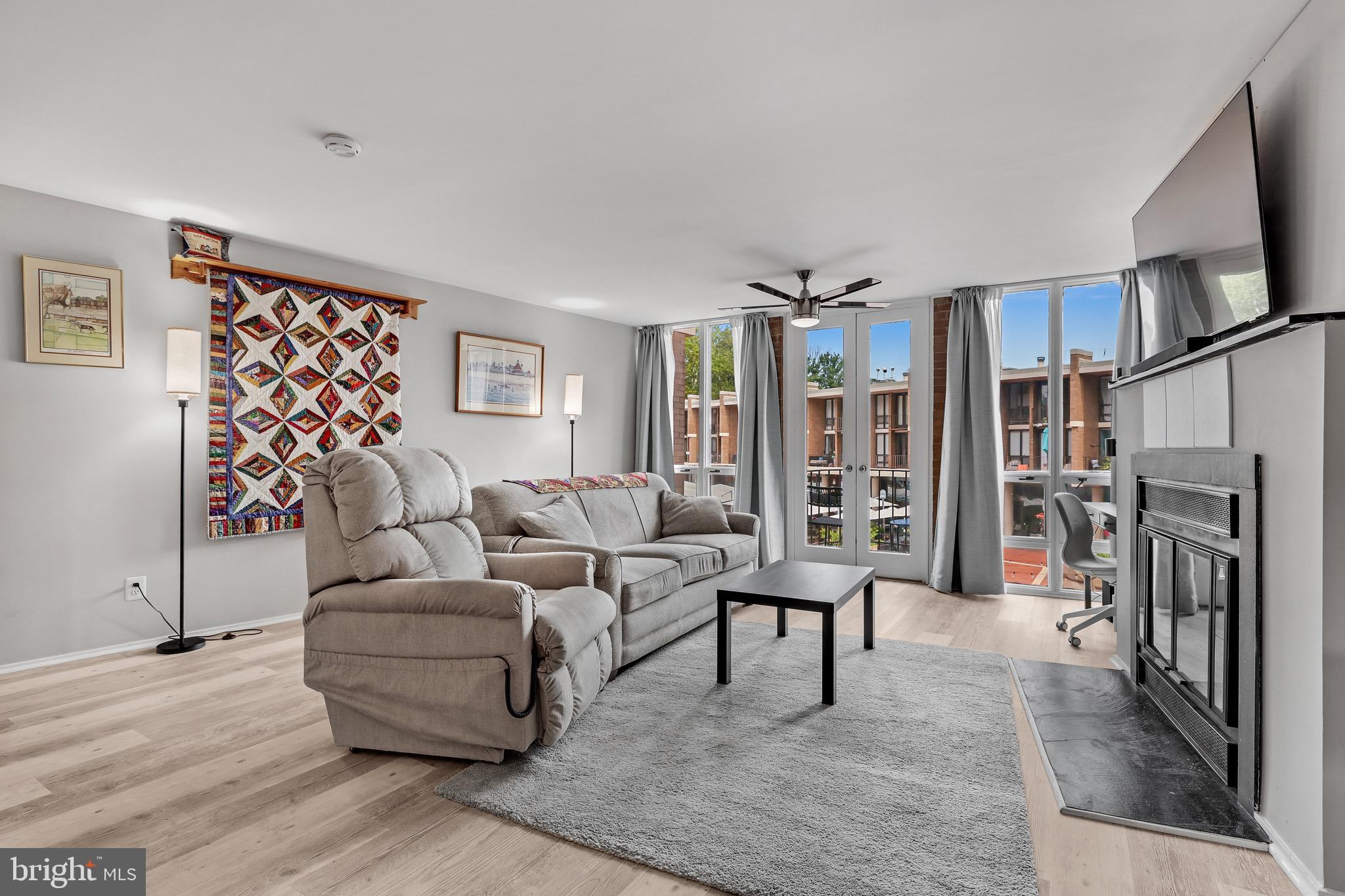 1648 Chimney House Road, Unit 1648 Reston, VA 20190 - Photo 8 of 42 Gallery Image 8
