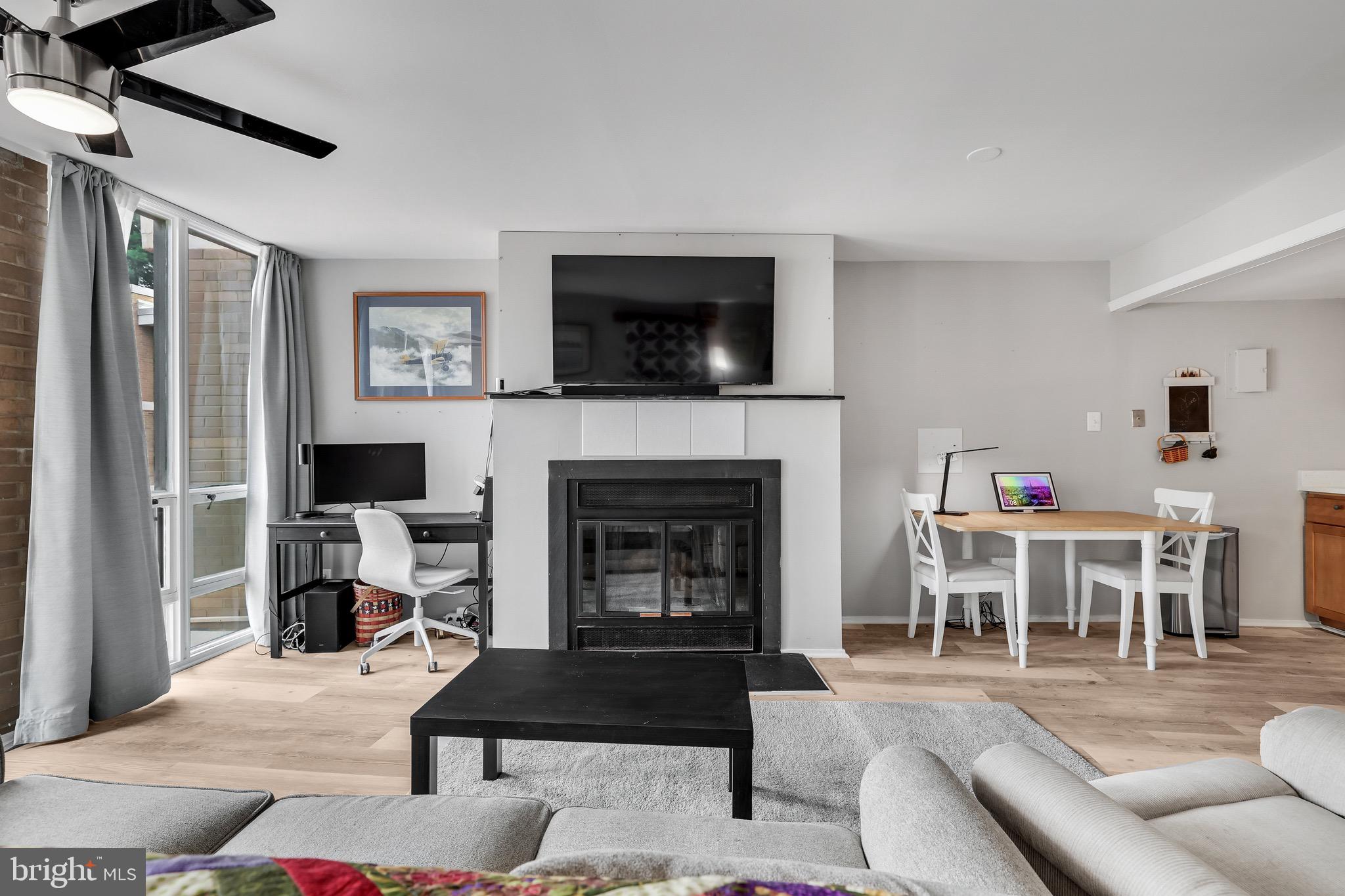 1648 Chimney House Road, Unit 1648 Reston, VA 20190 - Photo 10 of 42 Gallery Image 10