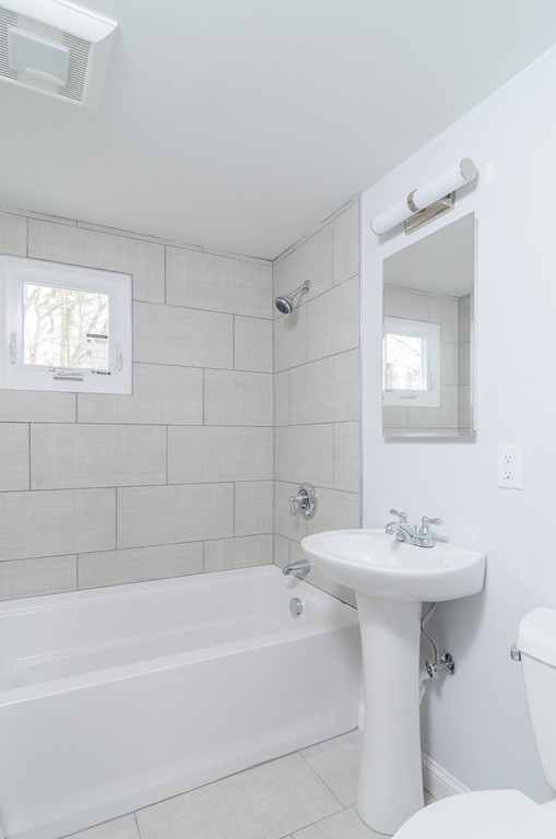 67-69 Rhodes Circle Hingham, MA 02043 - Photo 11 of 17 Gallery Image 11