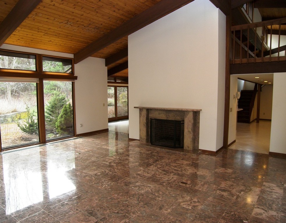 314 River Road Carlisle, MA 01741 - Photo 4 of 22 Gallery Image 4