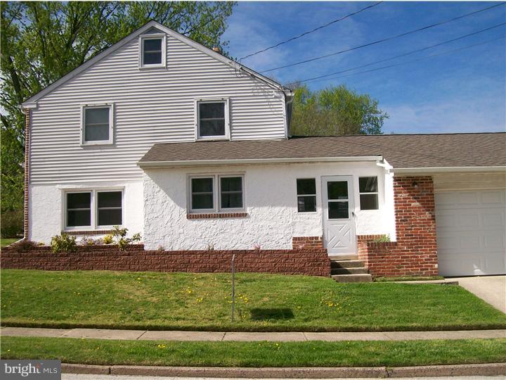 305 Rolling Creek Road Swarthmore, PA 19081 - Photo 5 of 25 Exterior Side