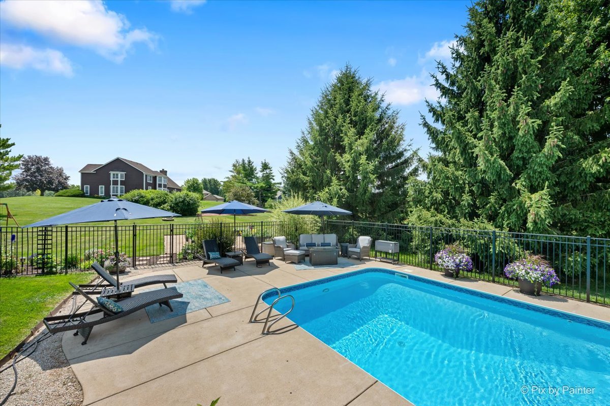 1401 Stag Trail Cary, IL 60013 - Photo 53 of 63