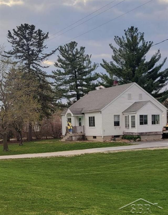 6335 Becker Road Saginaw, MI 48601 - Photo 14 of 14 50105943-13.JPG