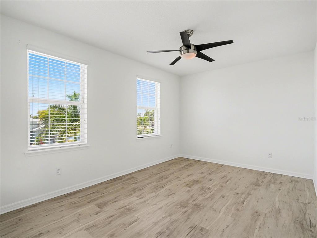 6417 Key Island Boulevard Apollo Beach, FL 33572 - Photo 14 of 34